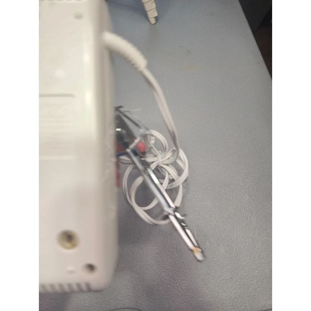 Hamilton Beach White 3 Speed Hand Mixer with Chrome Beaters 8700 Type M24